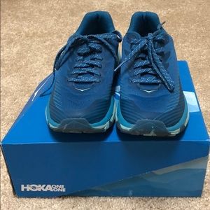 Hoka One One
